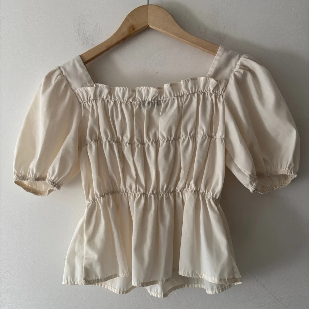 DAZY Cream Ruched Puff Sleeve‎ Blouse